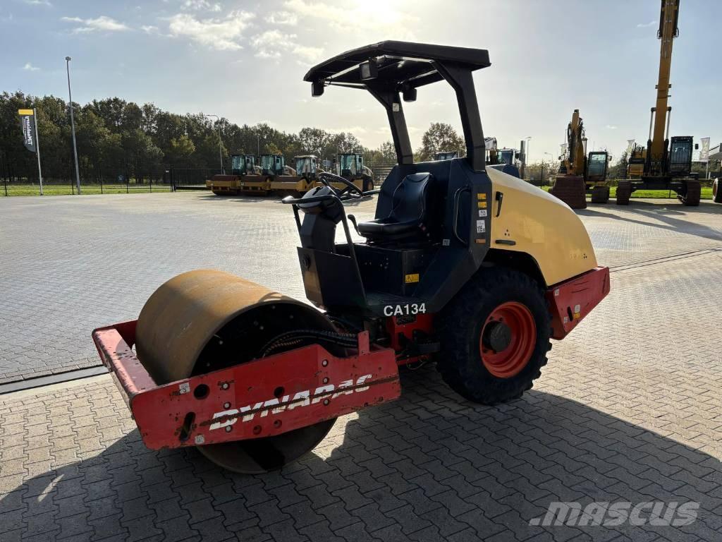 Dynapac CA 134 D Enkelt tromle