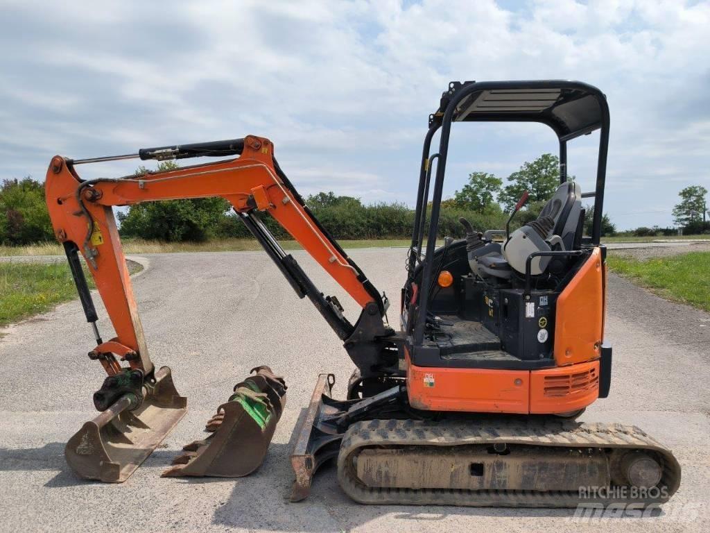 Hitachi ZX 26 U-5 A Minigravemaskiner