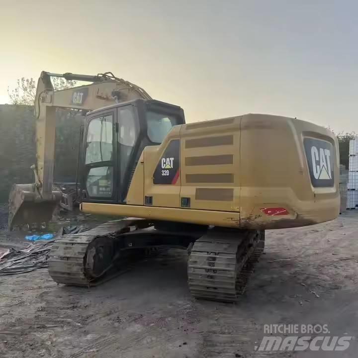 CAT CAT323GX Gravemaskiner på larvebånd