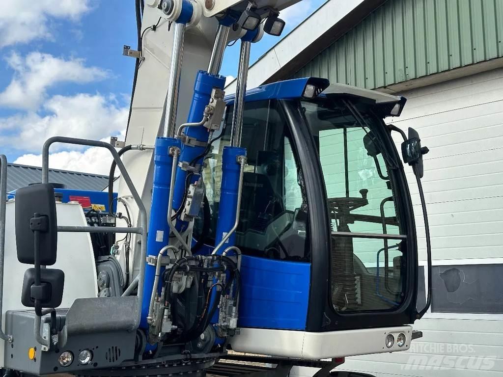 Liebherr A914 Gravemaskiner på hjul