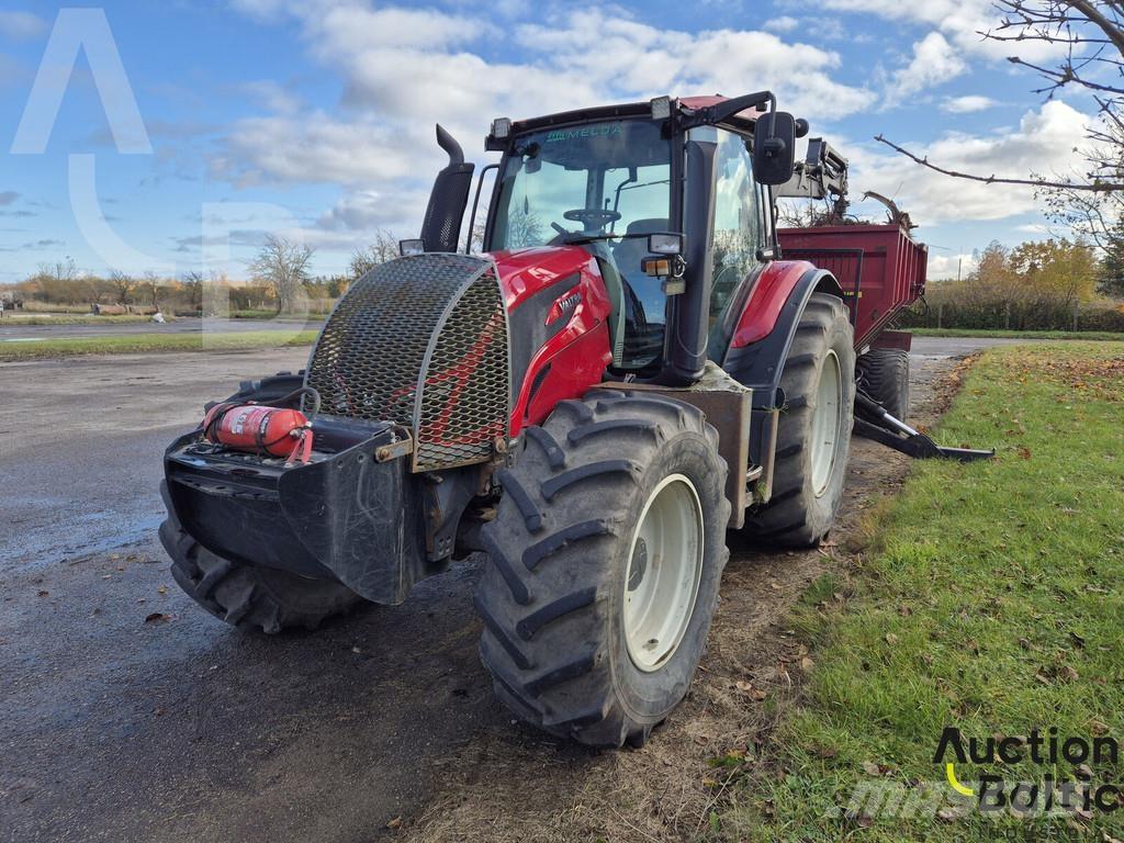 Valtra N114 EH Udkørselsmaskiner