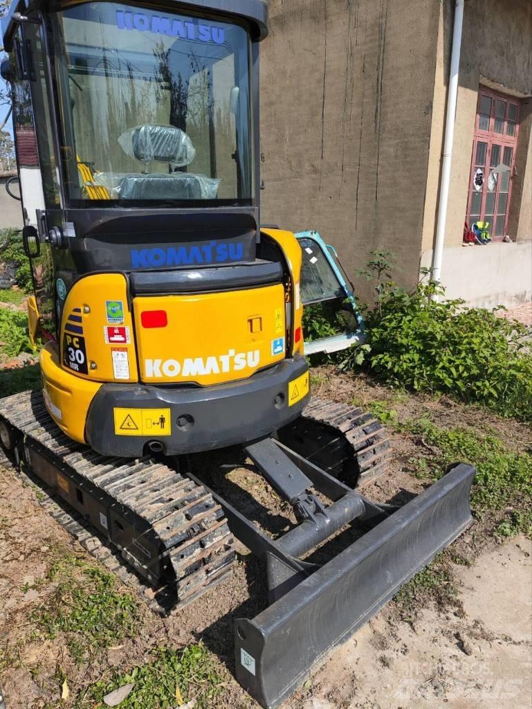 Komatsu PC 30 MR Minigravemaskiner