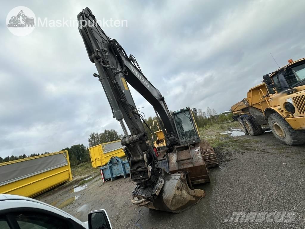 Volvo EC 220 DL Gravemaskiner på larvebånd