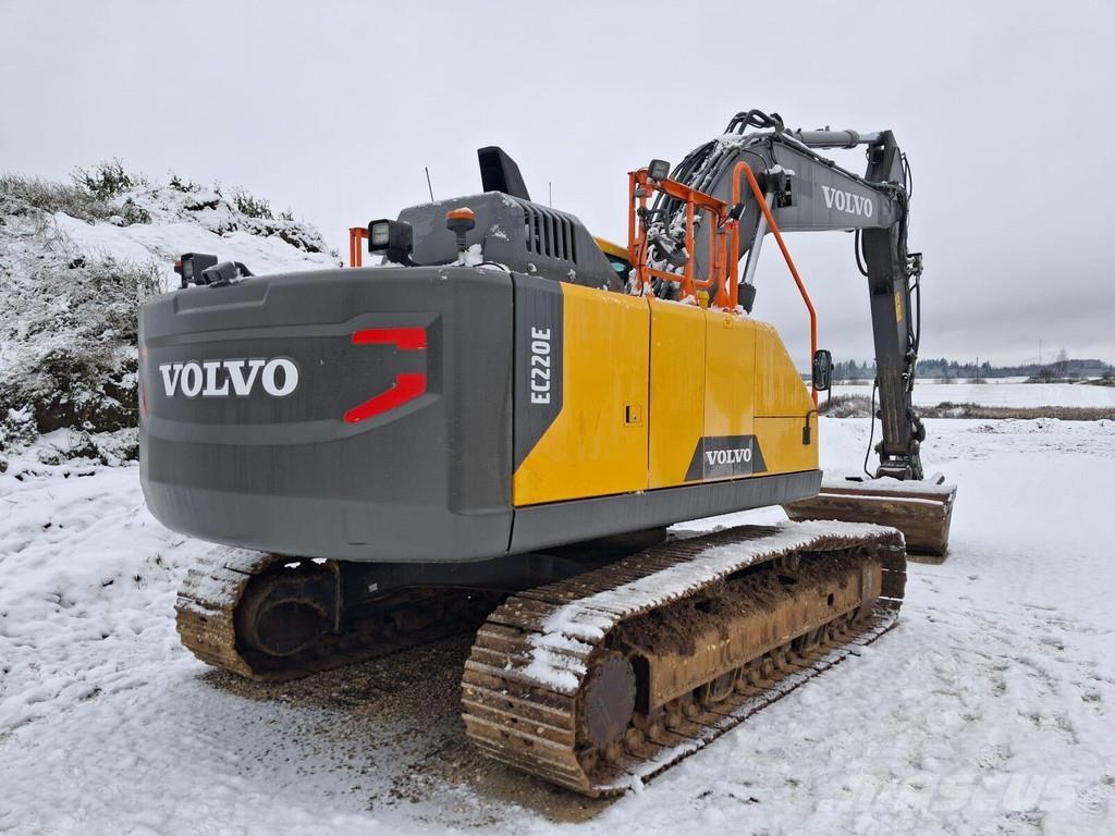 Volvo EC220E Gravemaskiner på larvebånd