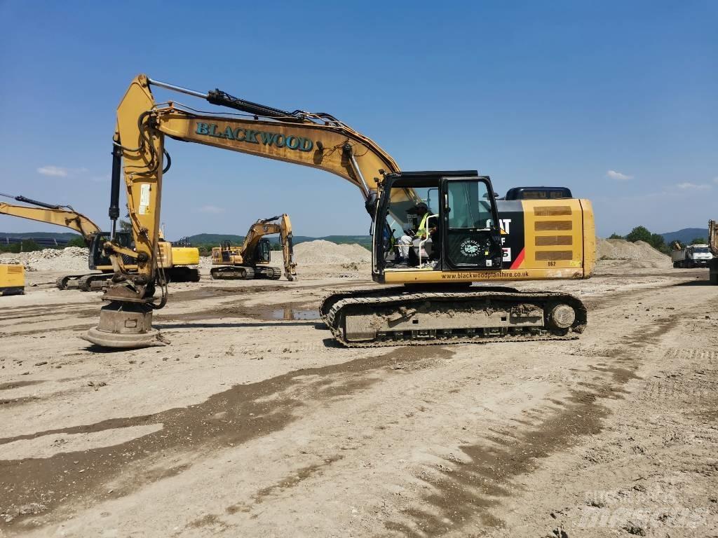 CAT 320 F Gravemaskiner på larvebånd