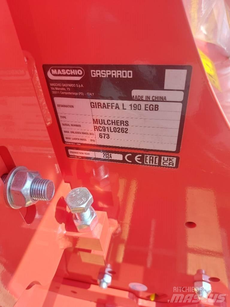 Maschio giraffa 190 Græsklippere og skårlæggere