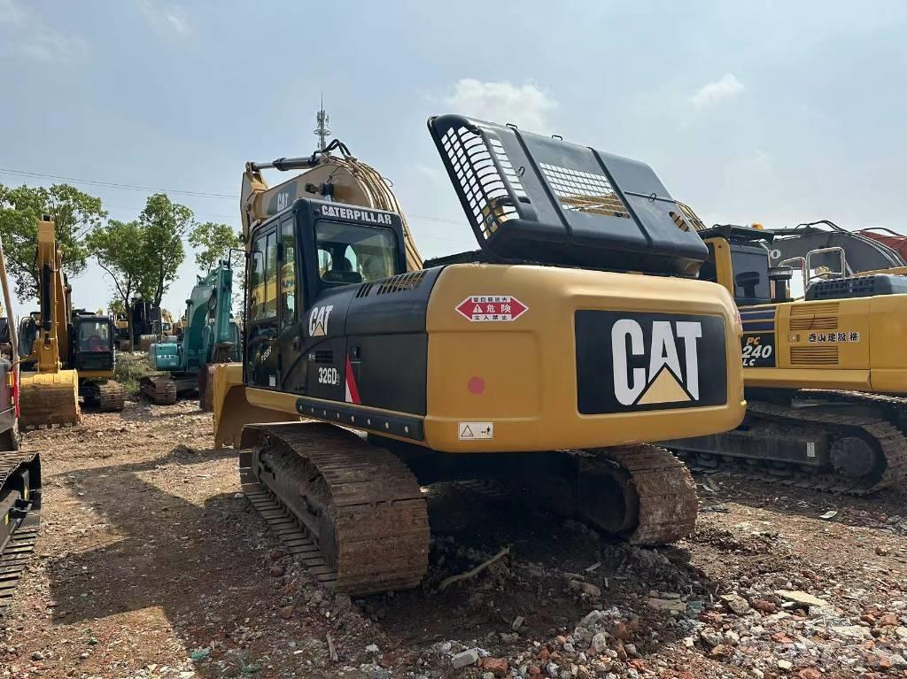 CAT 326D Gravemaskiner på larvebånd