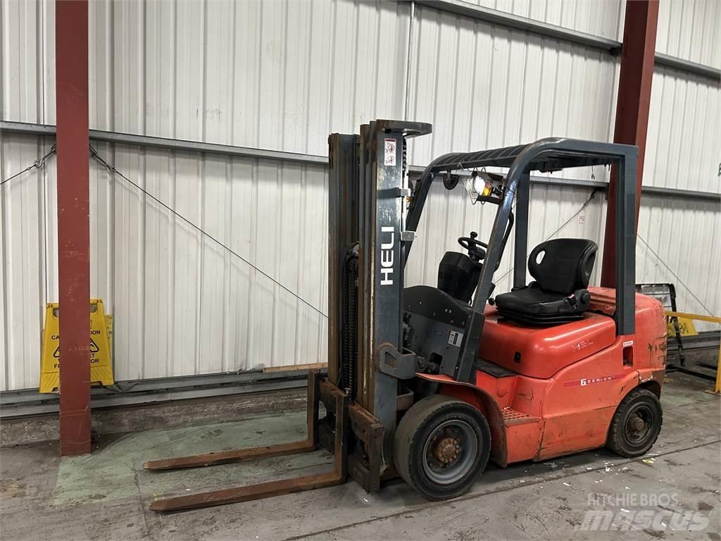 Heli FD25G Diesel gaffeltrucks