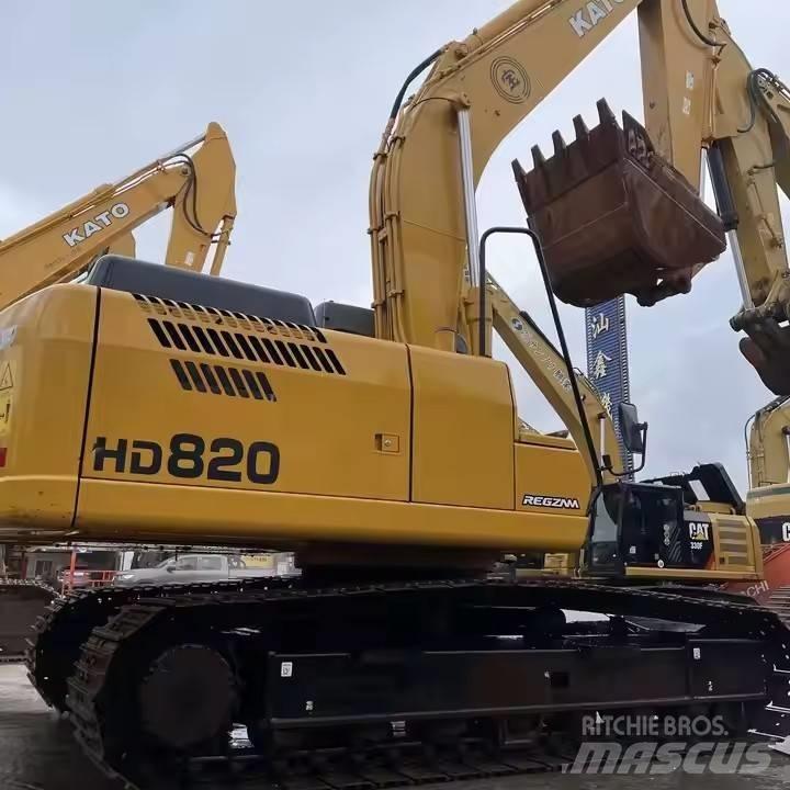 Kato HD820 Gravemaskiner på larvebånd