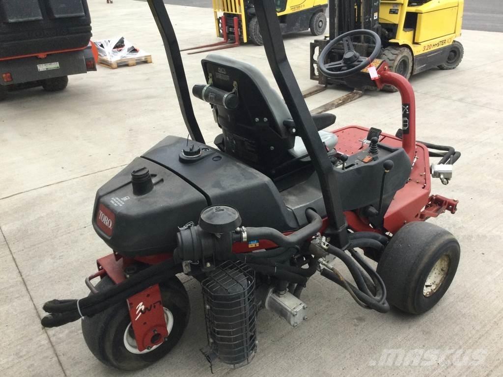 Toro 3250D Traktorklippere