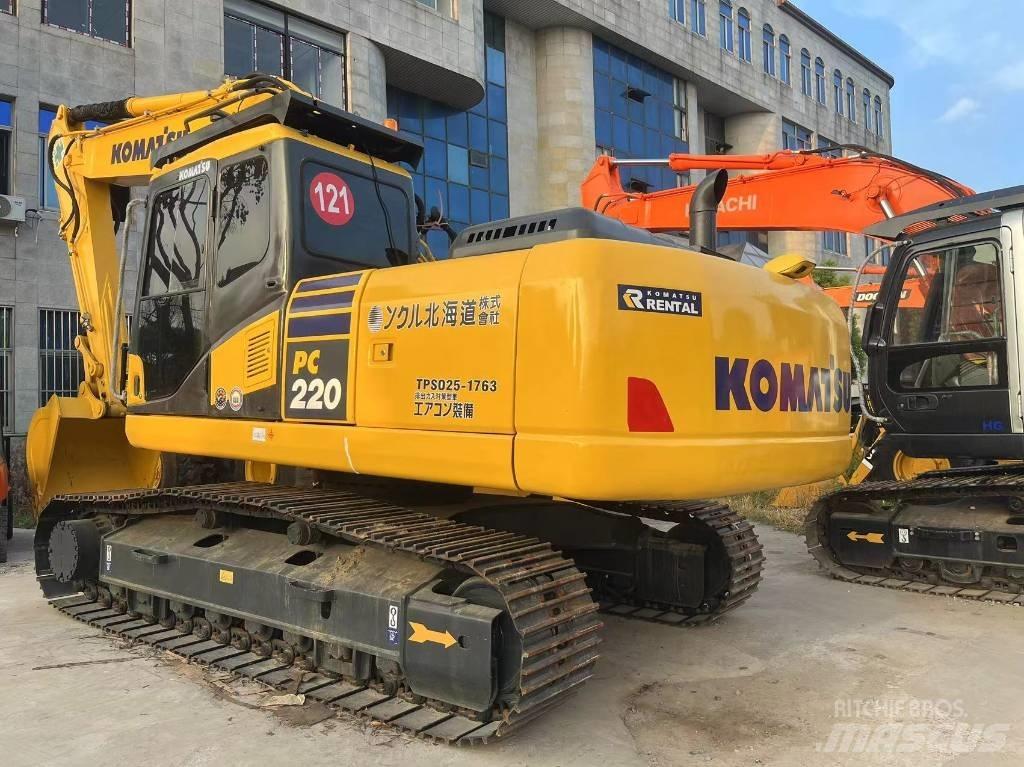 Komatsu PC 220-7 Gravemaskiner på larvebånd