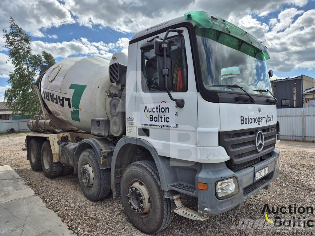 Mercedes-Benz 3236 Betonbiler