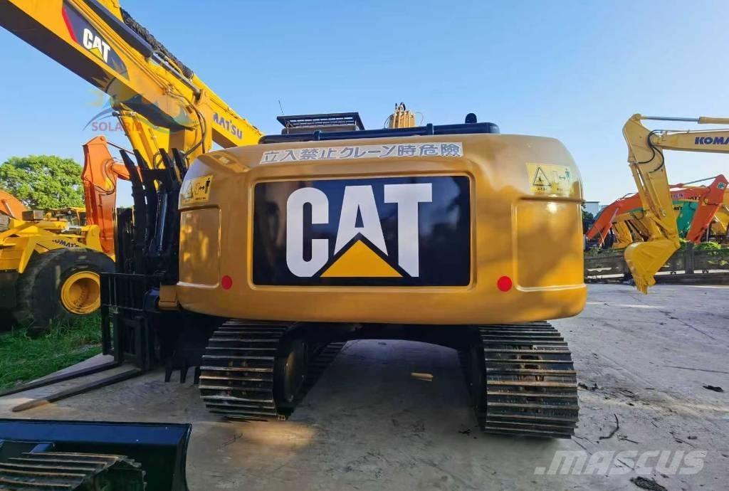 CAT 320d2 Gravemaskiner på larvebånd