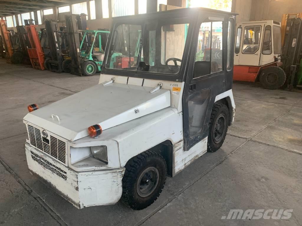 Nissan TD2500 V-2579 Lufthavnsudstyr