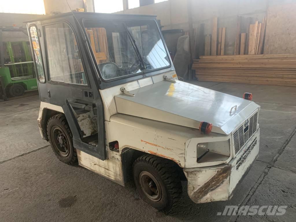 Nissan TD2500 V-2579 Lufthavnsudstyr