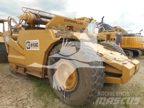 CAT 613C Skrabere