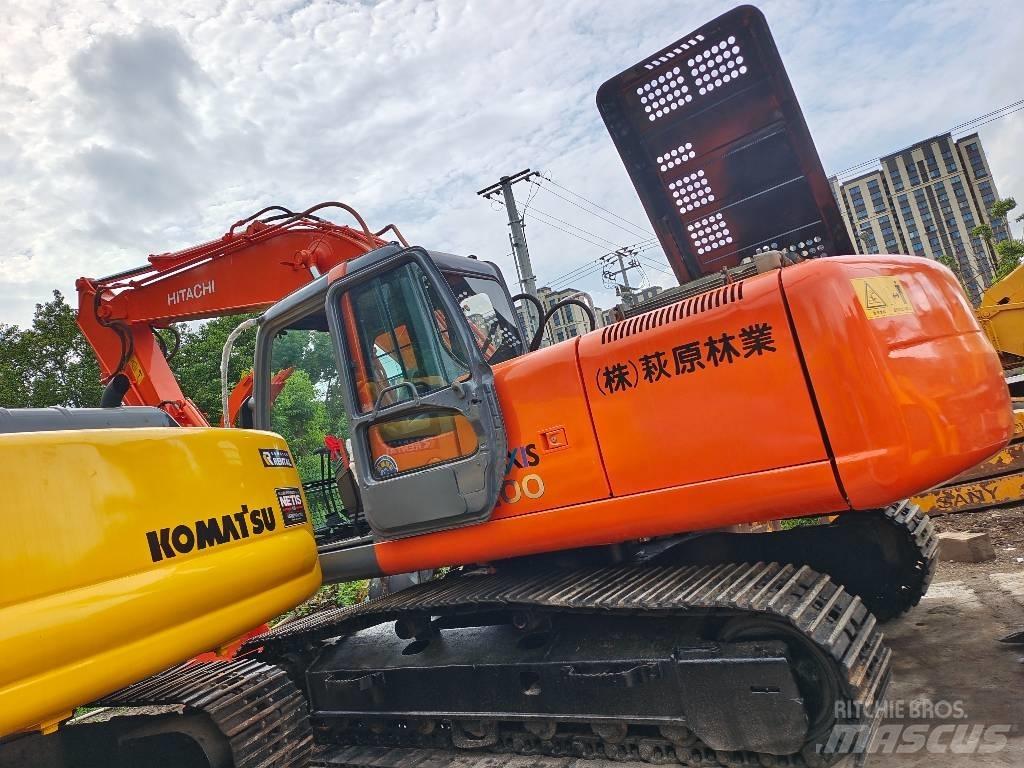 Hitachi EX 200-3 Gravemaskiner på larvebånd