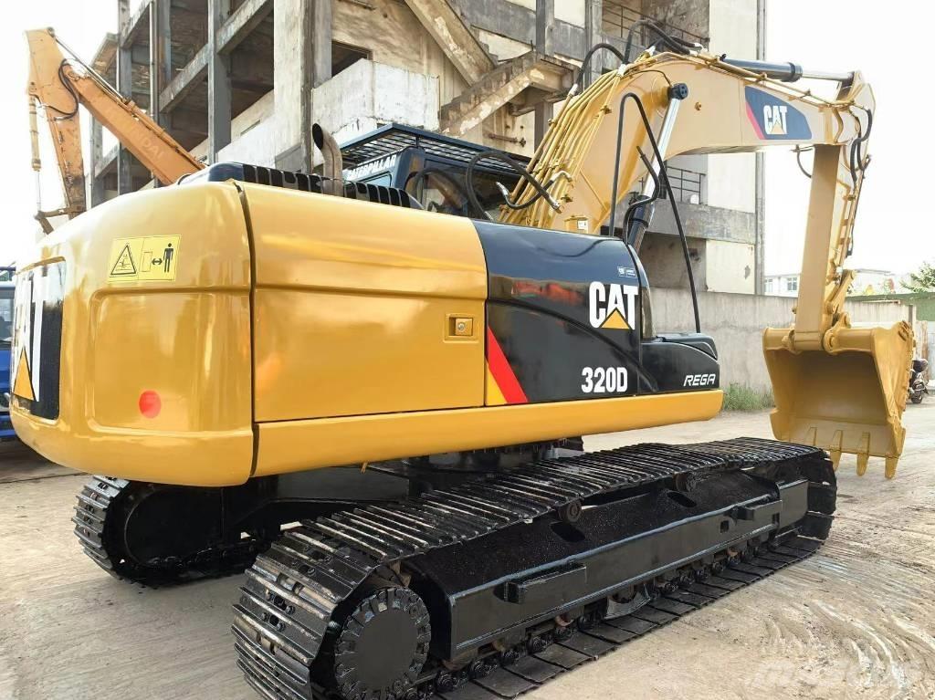 CAT 320D Gravemaskiner på larvebånd
