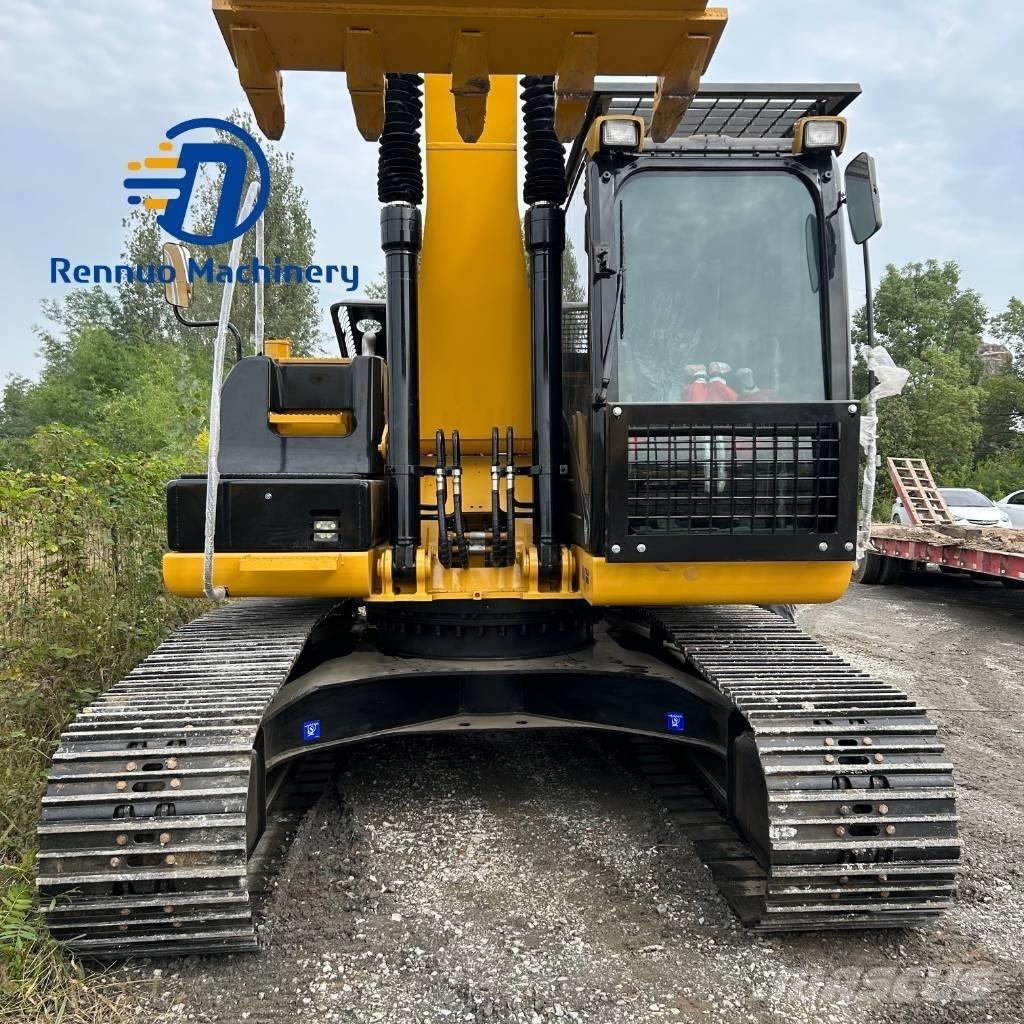 CAT 320D2 Gravemaskiner på larvebånd