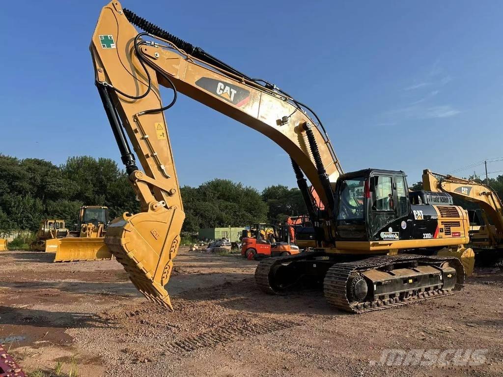 CAT 330D Gravemaskiner på larvebånd