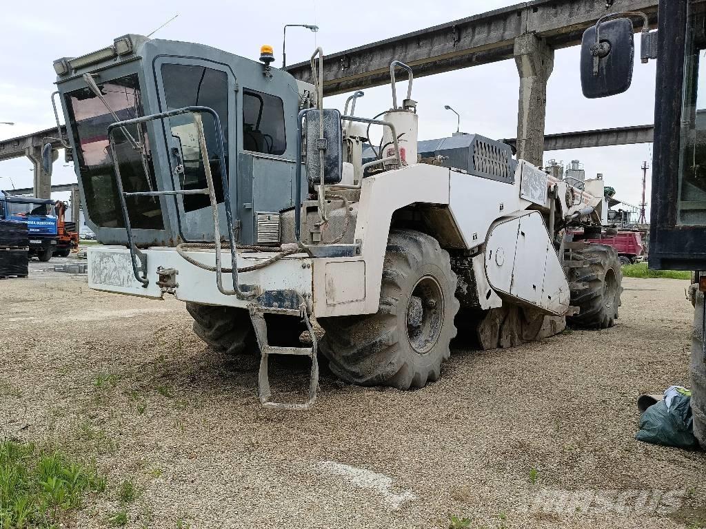Wirtgen WR 2400 Asfaltrecyclere