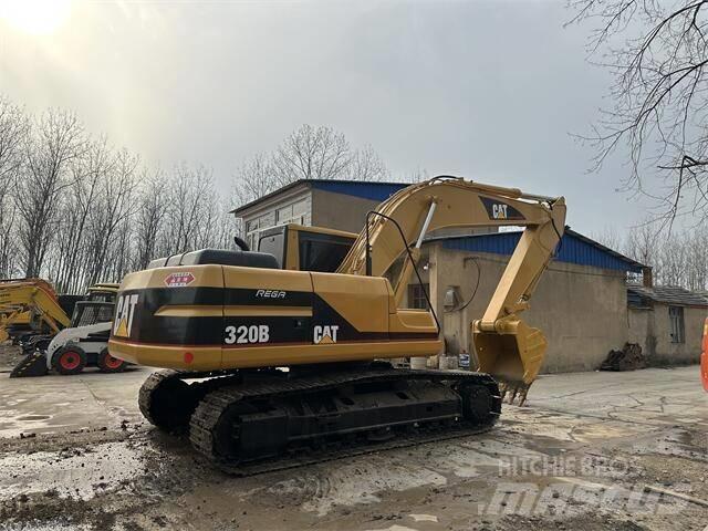 CAT 320B Gravemaskiner på larvebånd