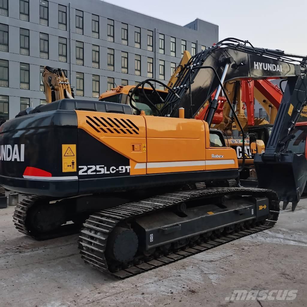 Hyundai 225LC-9T Gravemaskiner på larvebånd