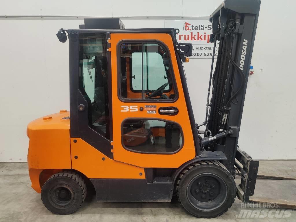 Doosan D 35 C-7 Diesel gaffeltrucks
