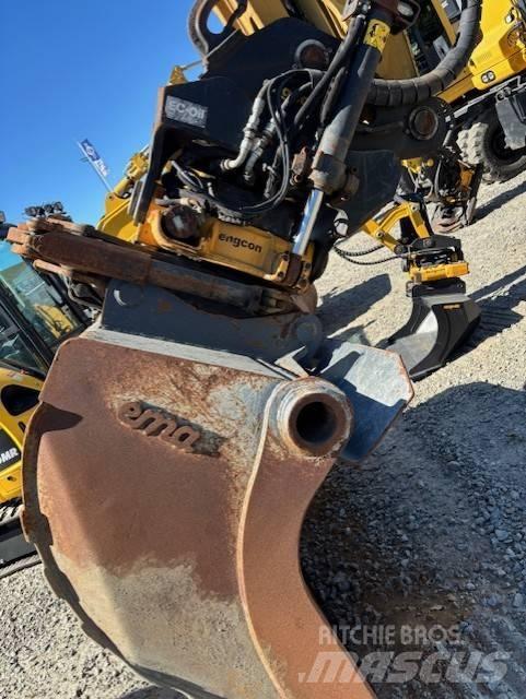 CAT 320 Gravemaskiner på larvebånd