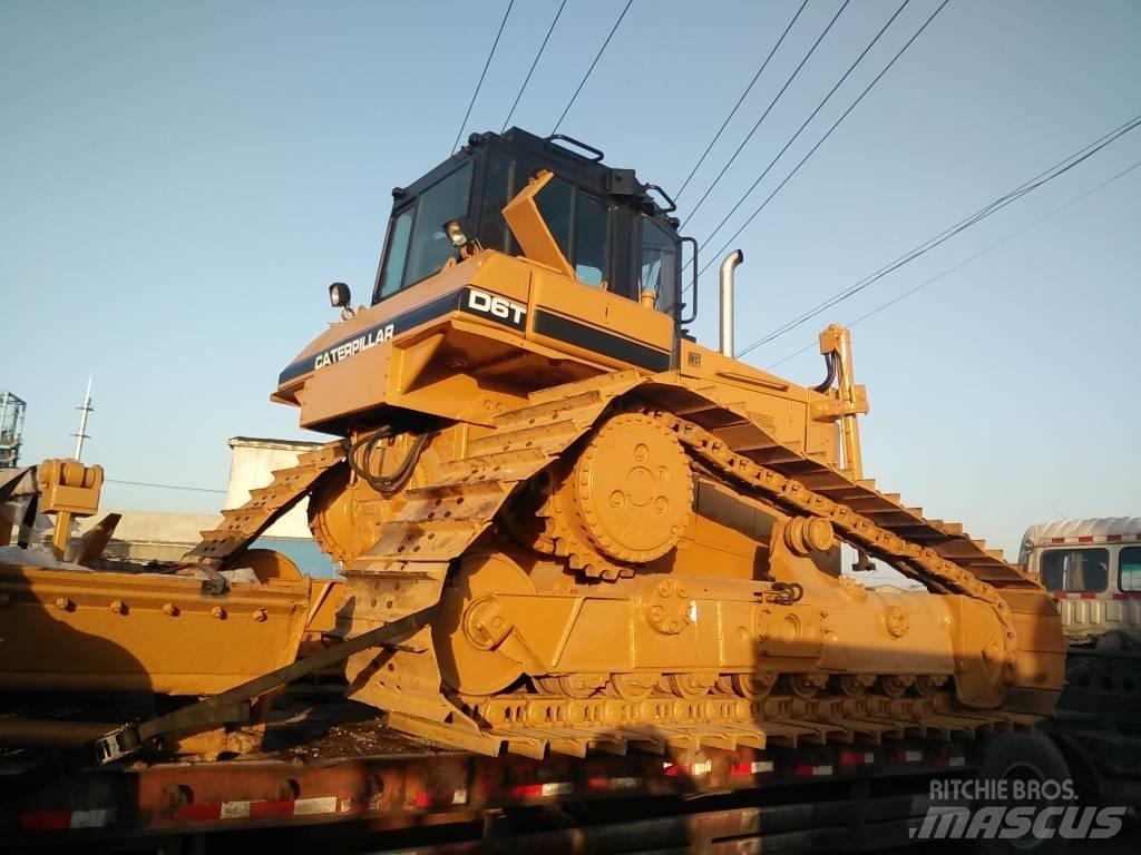CAT D 6 T LGP Bulldozer på larvebånd