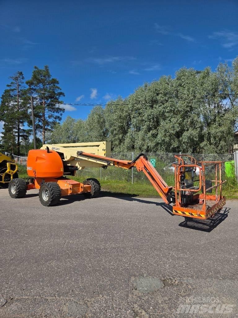 JLG 510 AJ Bomlifte med knækarm