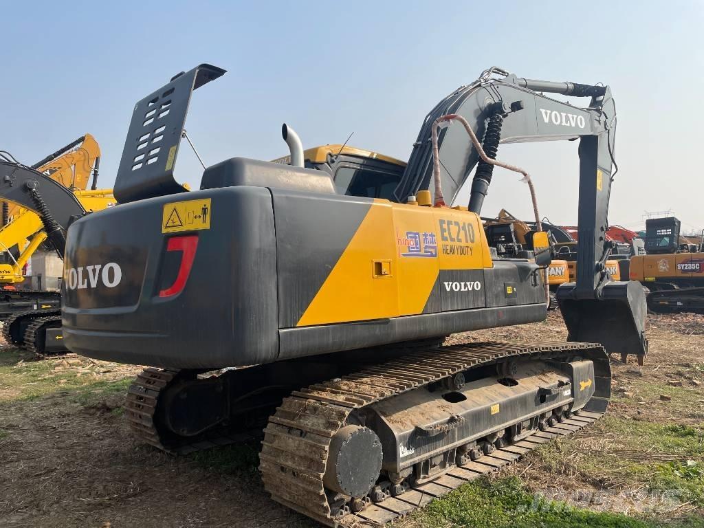 Volvo EC 210 Gravemaskiner på larvebånd