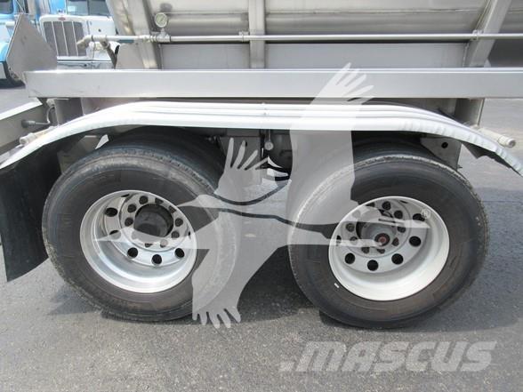 ACRO DOT 412 Semi-trailer med Tank