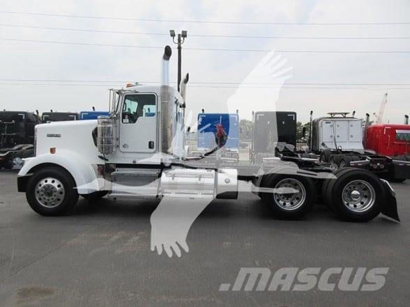 Kenworth W900L Trækkere