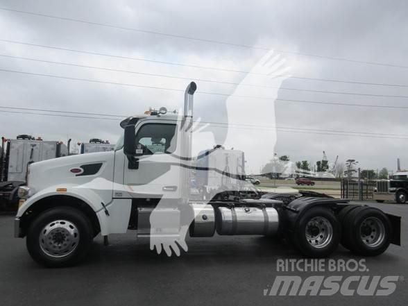 Peterbilt 567 Trækkere