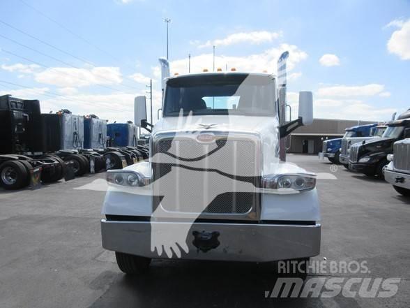 Peterbilt 567 Trækkere