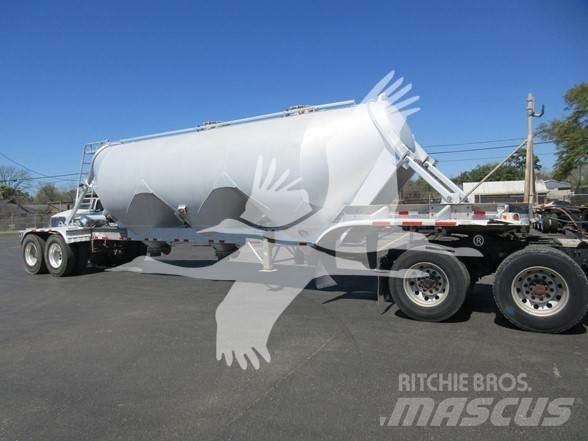 Polar  Semi-trailer med Tank