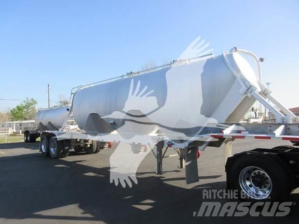 Polar 1000 Semi-trailer med Tank