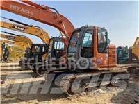 Hitachi ZX 135 US Gravemaskiner på larvebånd