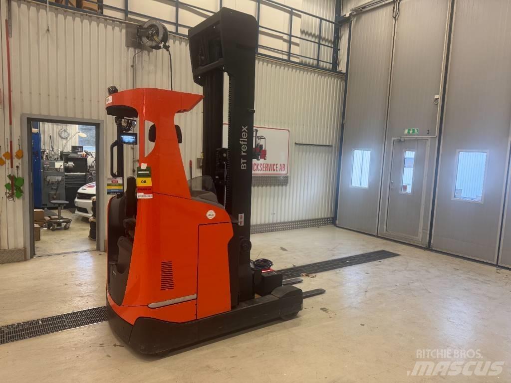 BT Toyota RRE 160 Reachtruck