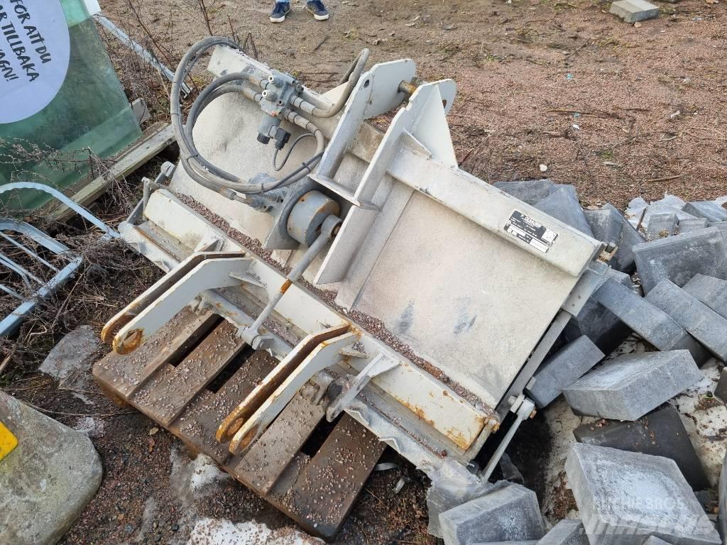 Holder C9700H Hjælpemaskiner