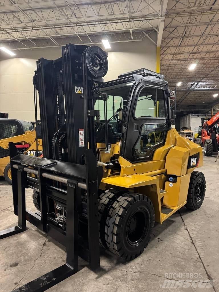 CAT DP 70 Gaffeltrucks - andre