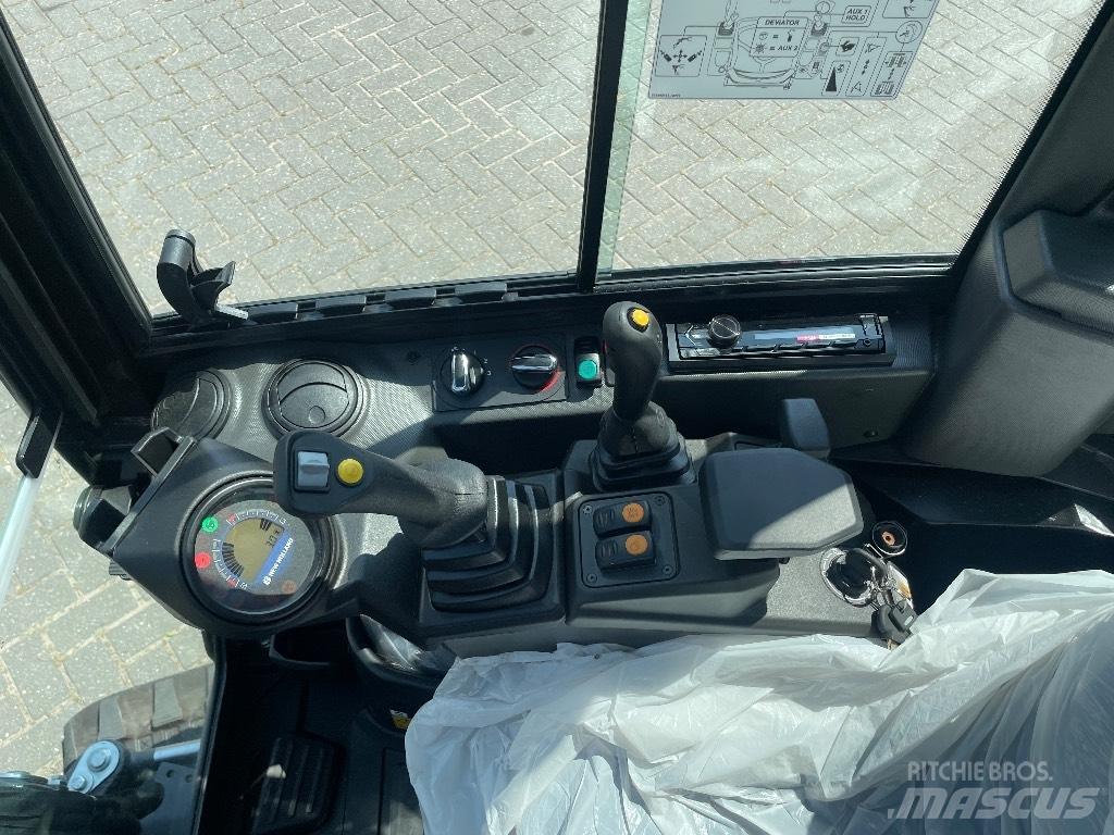 New Holland E19D Læssere