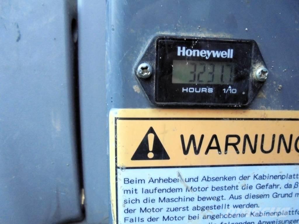 Takeuchi TB 235 Minigravemaskiner