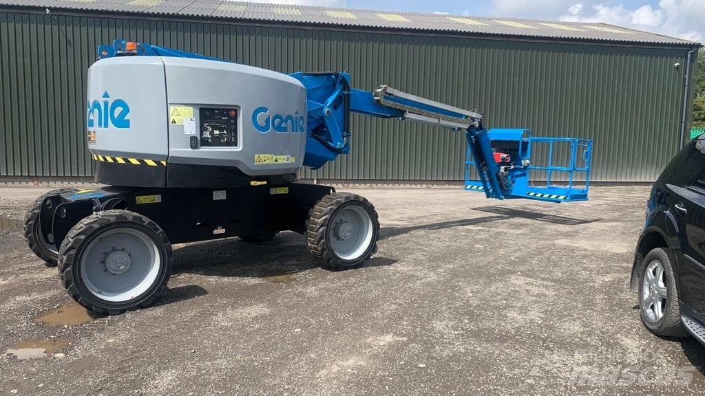 Genie Z62/40 JRT Bomlifte med knækarm