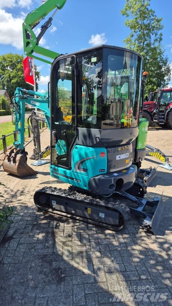 Kobelco SK 17 SR Minigravemaskiner