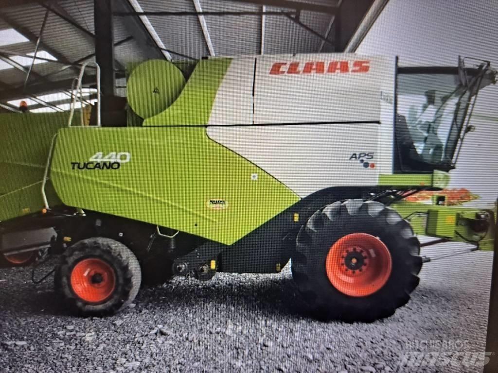 CLAAS Tucano 440 Mejetærskere