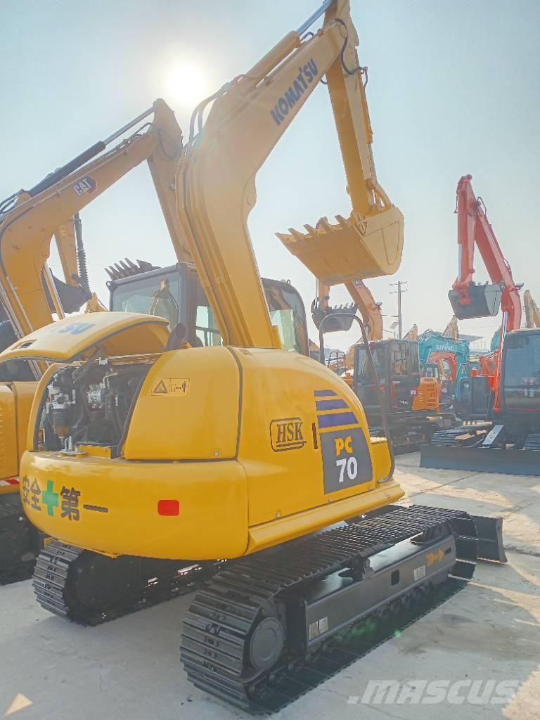 Komatsu PC 70 Midi-gravemaskiner 7t - 12t