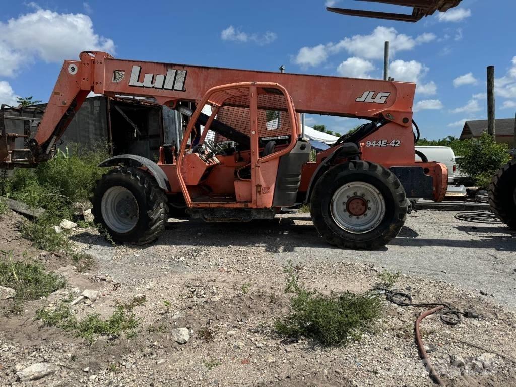 JLG 944 E-42 Teleskoplæssere