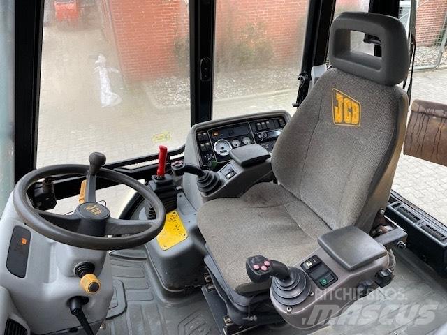 JCB 4CX Rendegravere